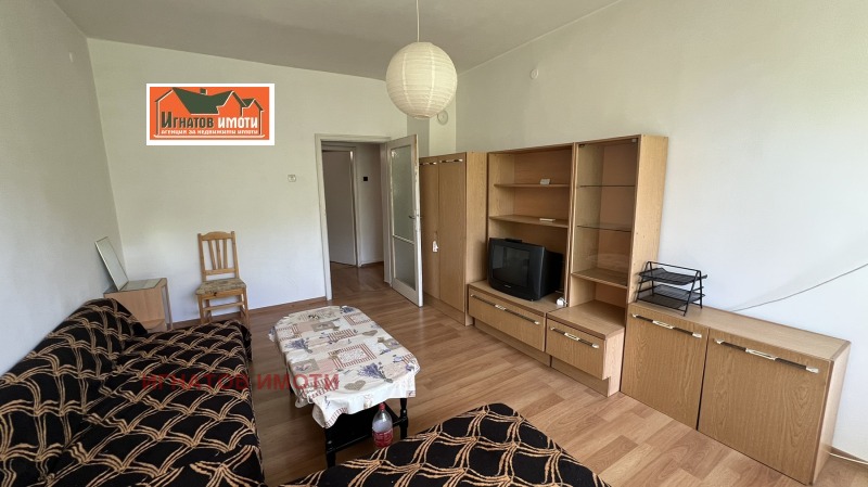 Продава  2-стаен град Пазарджик , Ставропол , 60 кв.м | 70145987