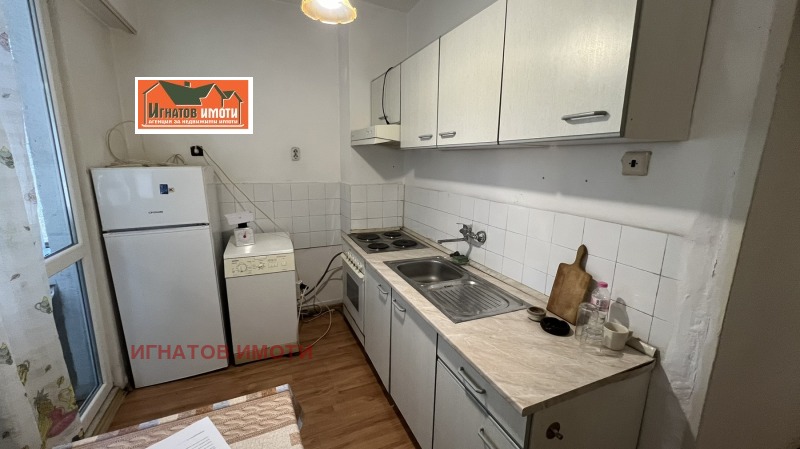 Продава  2-стаен град Пазарджик , Ставропол , 60 кв.м | 70145987 - изображение [3]