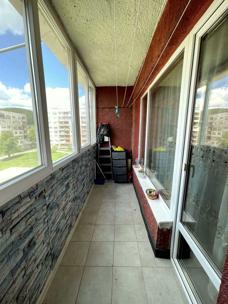 Продается  1 спальня Перник , Изток , 48 кв.м | 10655954 - изображение [11]