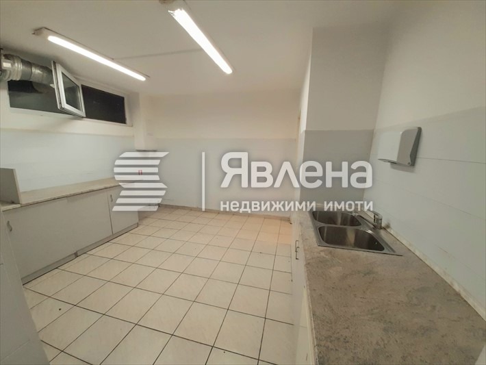 De vânzare  Magazin Varna , Grâțca mahala , 70 mp | 66595369 - imagine [2]