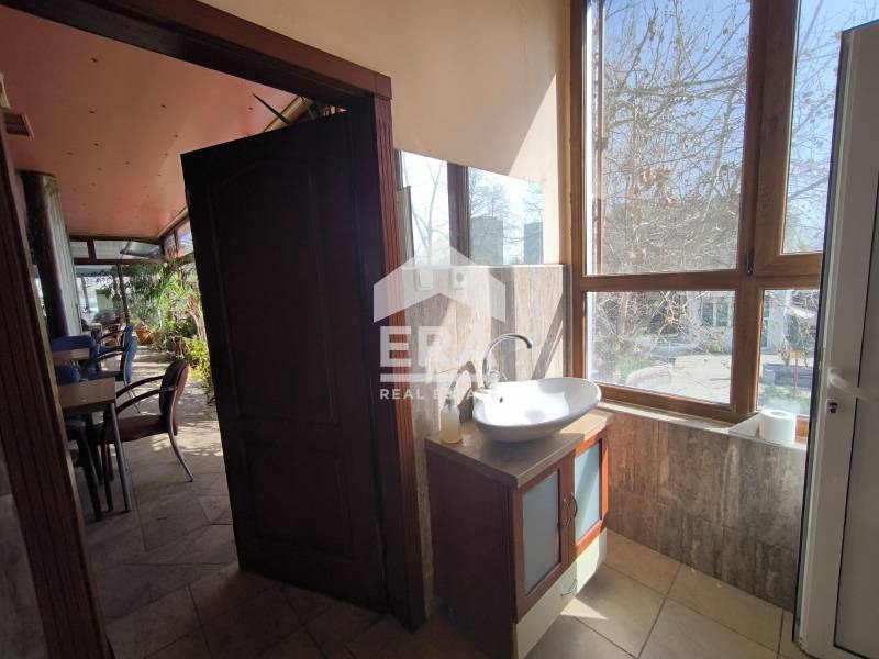 Продава ЗАВЕДЕНИЕ, гр. Хасково, Орфей, снимка 2 - Заведения - 53722152