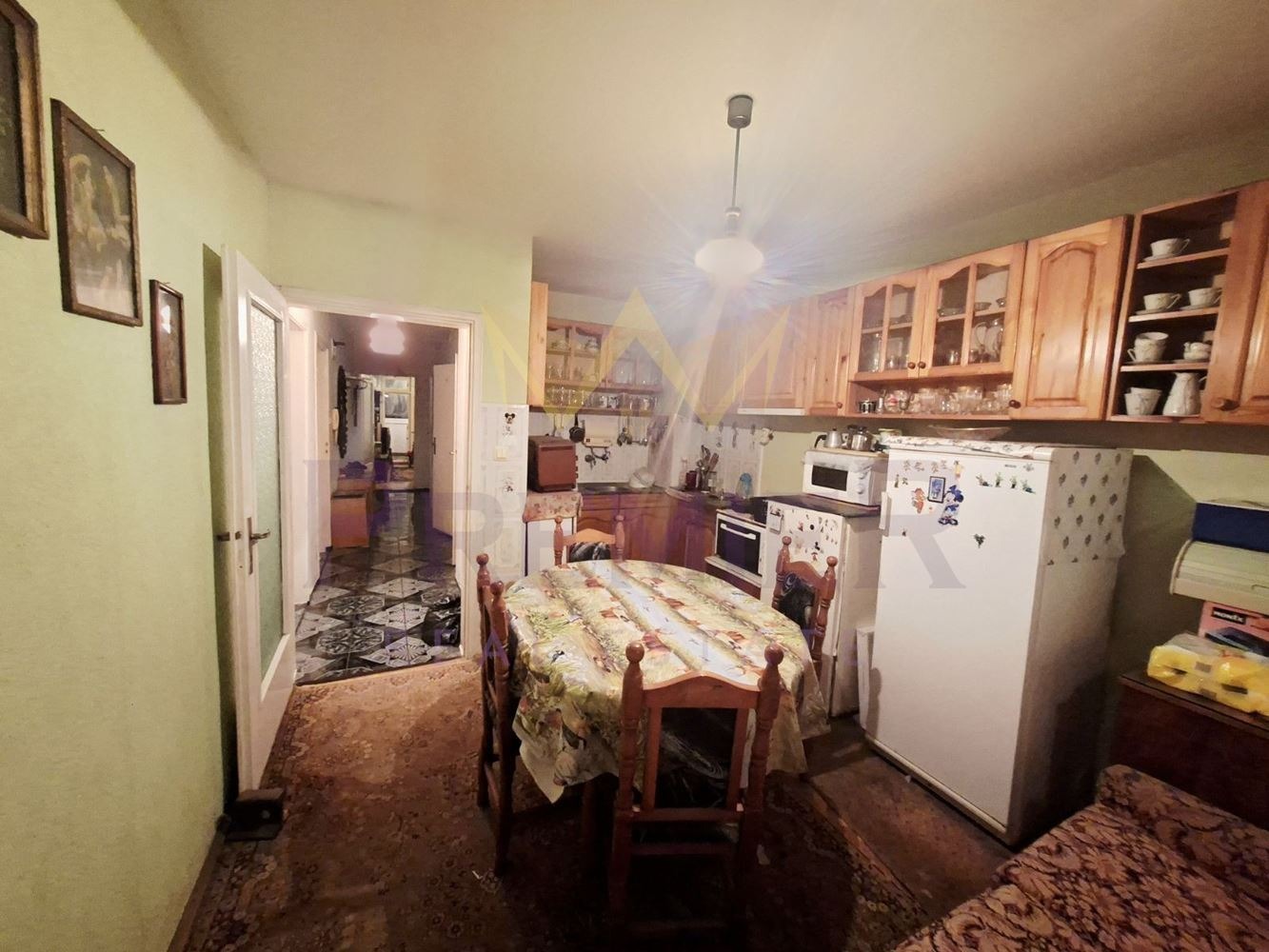 Продава  4-стаен град Варна , Спортна зала , 102 кв.м | 30105925