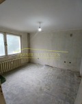Продава 3-СТАЕН, гр. София, Гео Милев, снимка 2