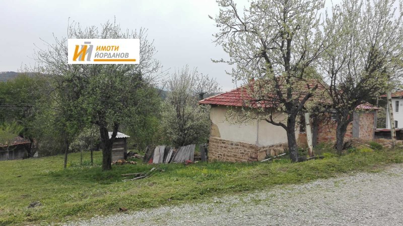 Продава КЪЩА в област Велико Търново, с. Харваловци - 80 кв.м / 31 000 € » 60 630.73 лв., ИМОТИ ЙОРДАНОВ ЕООД