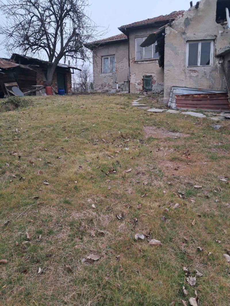 Продава ПАРЦЕЛ в област Перник, с. Дивотино - 670 кв.м / 50 000 € » 97 791.50 лв., АБЦ ЕООД