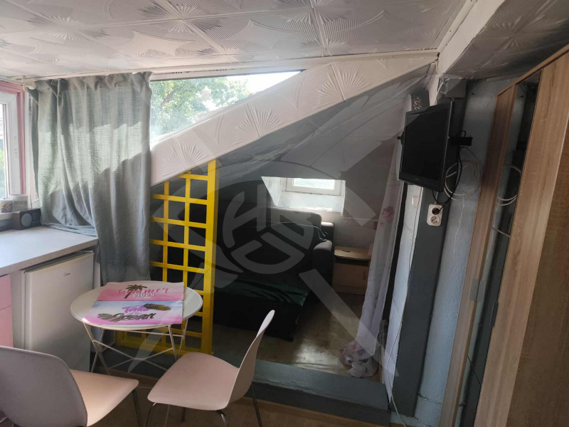 Til salgs  Studio Varna , Sportna zala , 30 kvm | 70606463 - bilde [2]