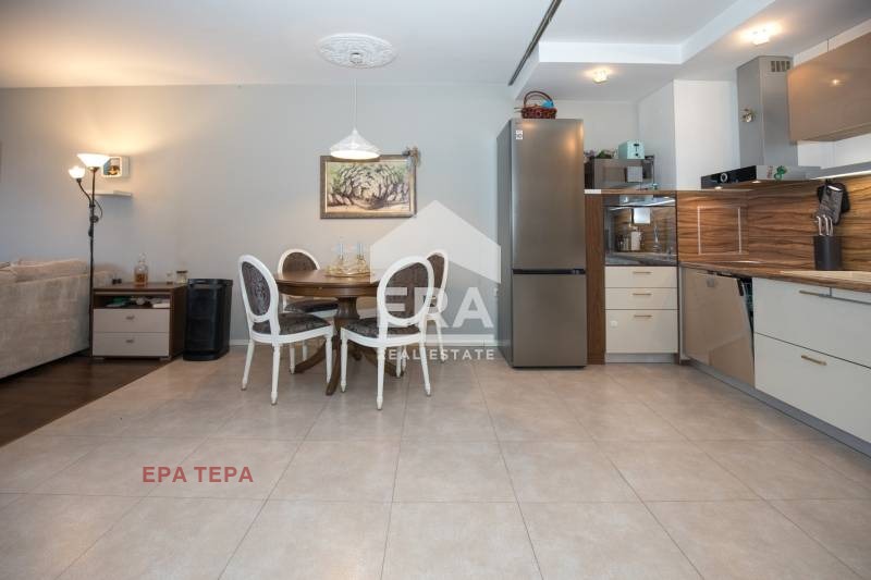Продава 2-СТАЕН, гр. София, Център, снимка 4 - Апартаменти - 54803269