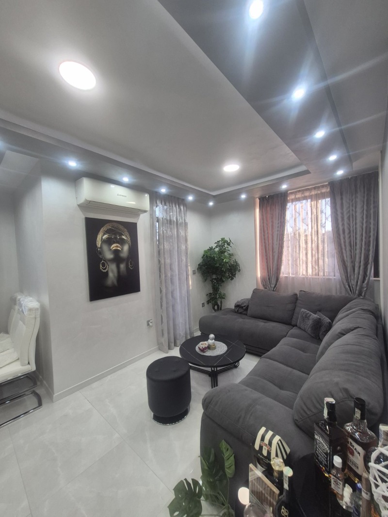 In vendita  2 camere da letto Pleven , Idealen tsentar , 100 mq | 44185743 - Immagine [11]