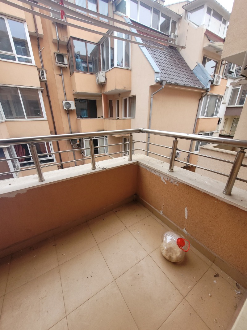 Продава 3-СТАЕН, гр. Плевен, Широк център, снимка 8 - Апартаменти - 52626505