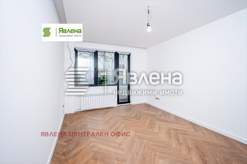 Продава 3-СТАЕН, гр. София, Център, снимка 5 - Апартаменти - 54336778
