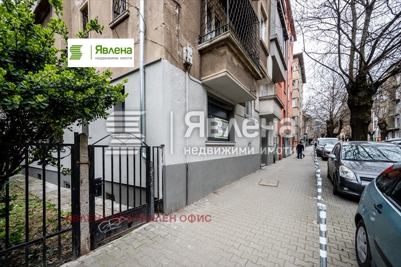 Продава 3-СТАЕН, гр. София, Център, снимка 16 - Апартаменти - 54336778