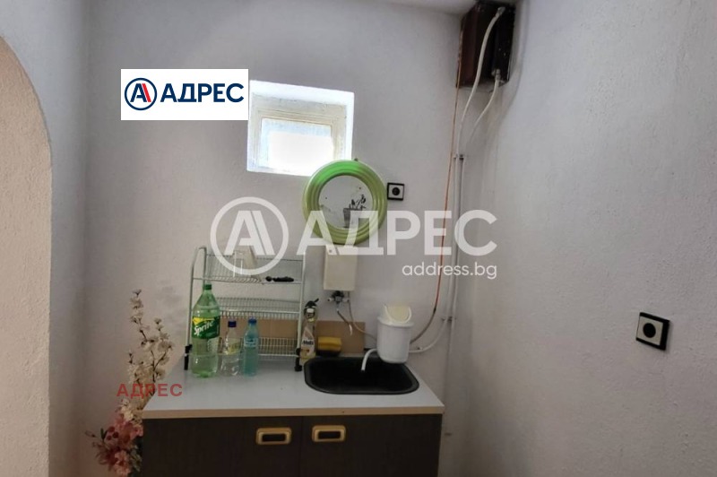 Продава КЪЩА, с. Кипра, област Варна, снимка 12 - Къщи - 50611880