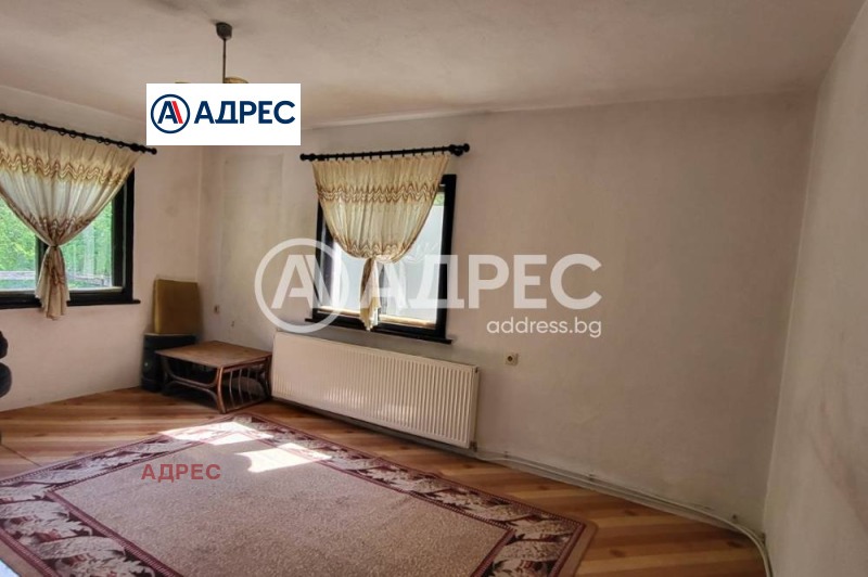 Продава КЪЩА, с. Кипра, област Варна, снимка 13 - Къщи - 50611880