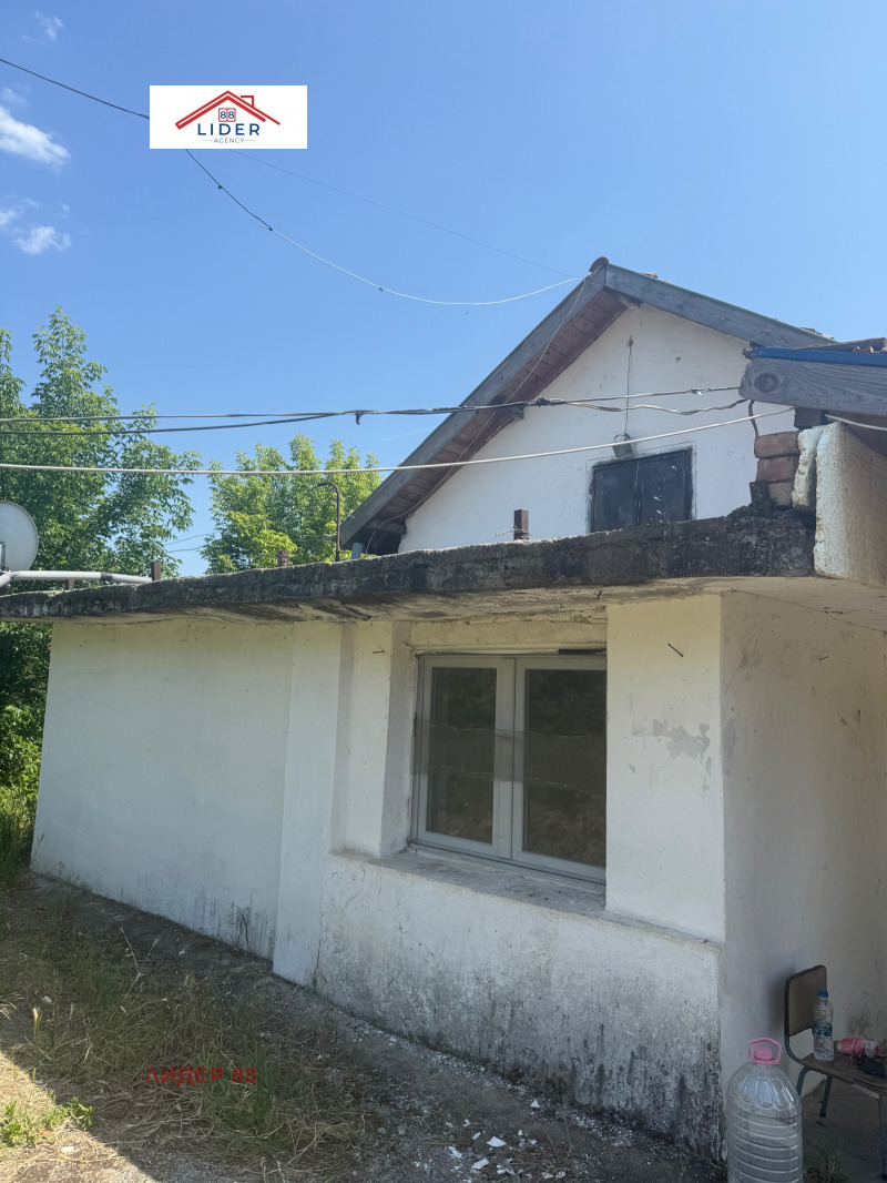 Продава  Къща област Плевен , с. Буковлък , 123 кв.м | 28901829 - изображение [2]