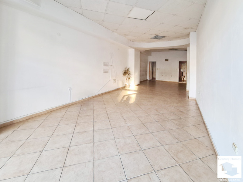 Na sprzedaż  Sklep Weliko Tarnowo , Centar , 52 mkw | 57753150