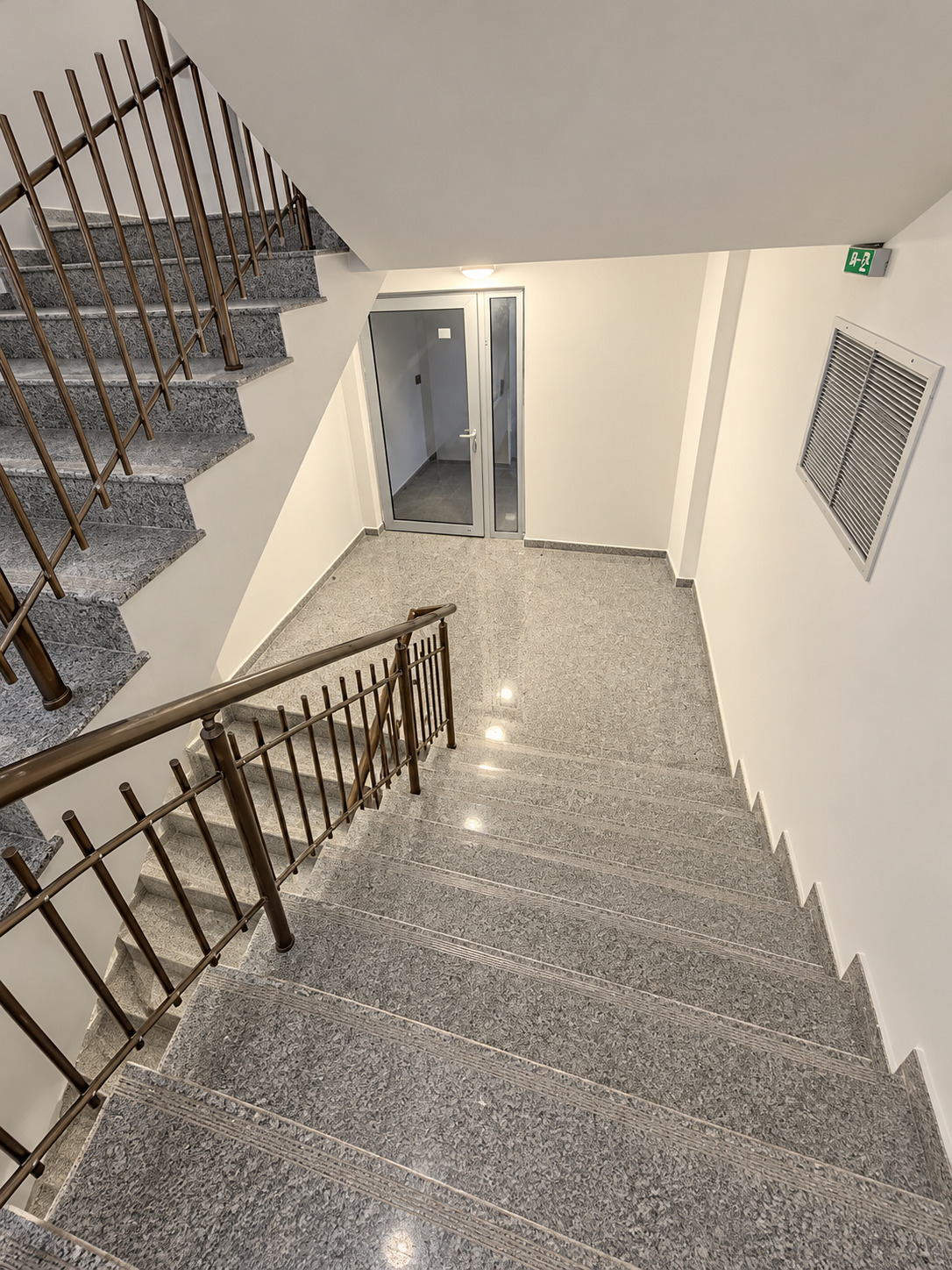 Продава 2-СТАЕН, гр. Перник, Център, снимка 3 - Апартаменти - 56728946