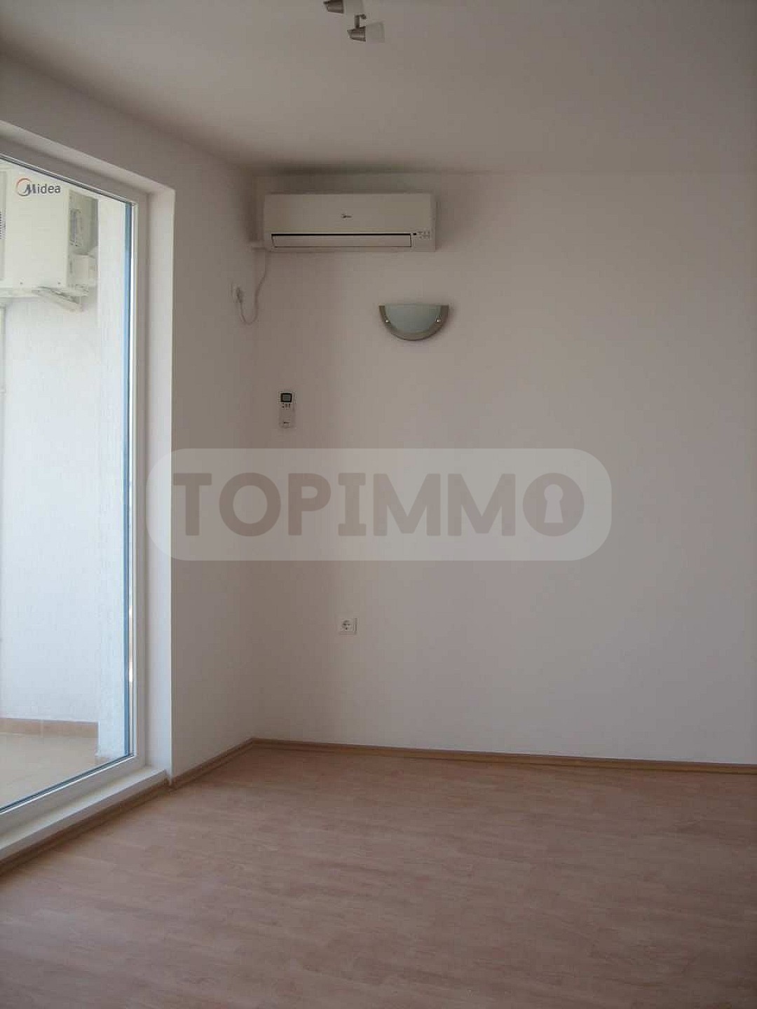 Продава 3-СТАЕН, гр. Балчик, област Добрич, снимка 3 - Апартаменти - 54678902