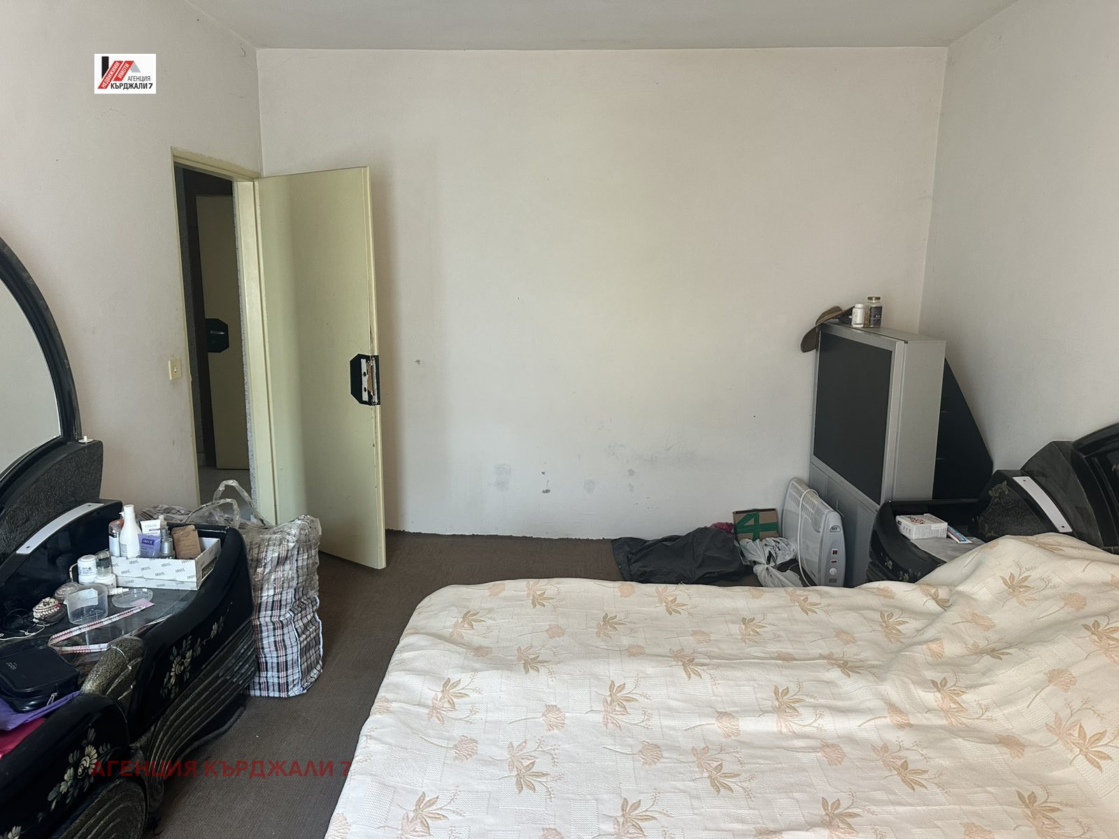 Продава МНОГОСТАЕН, гр. Кърджали, Възрожденци, снимка 10 - Апартаменти - 54797995