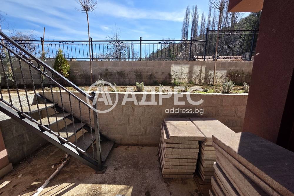 Продава КЪЩА, гр. София, с. Панчарево, снимка 12 - Къщи - 54735954