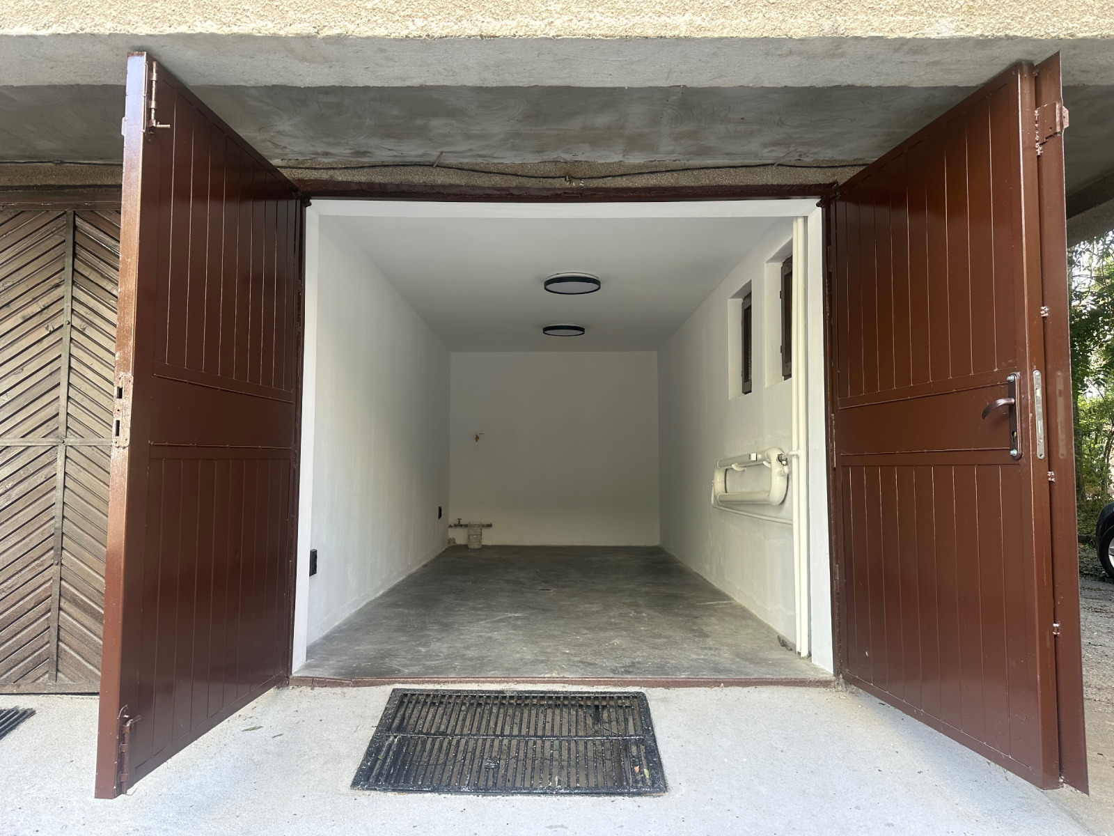 Продава ГАРАЖ, ПАРКОМЯСТО, гр. София, Гео Милев