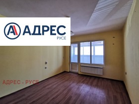 3-стаен град Русе, Широк център 6