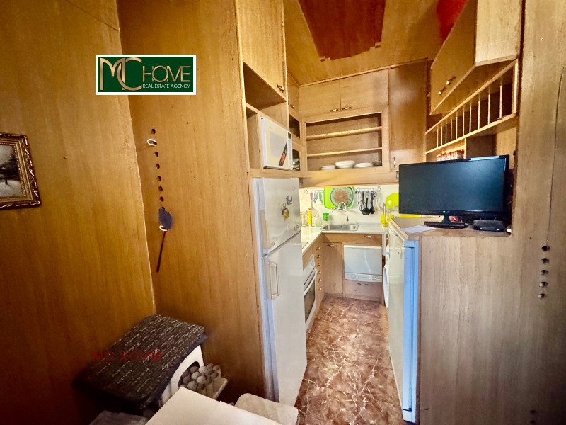Продава  2-стаен град София , Център , 67 кв.м | 23620427