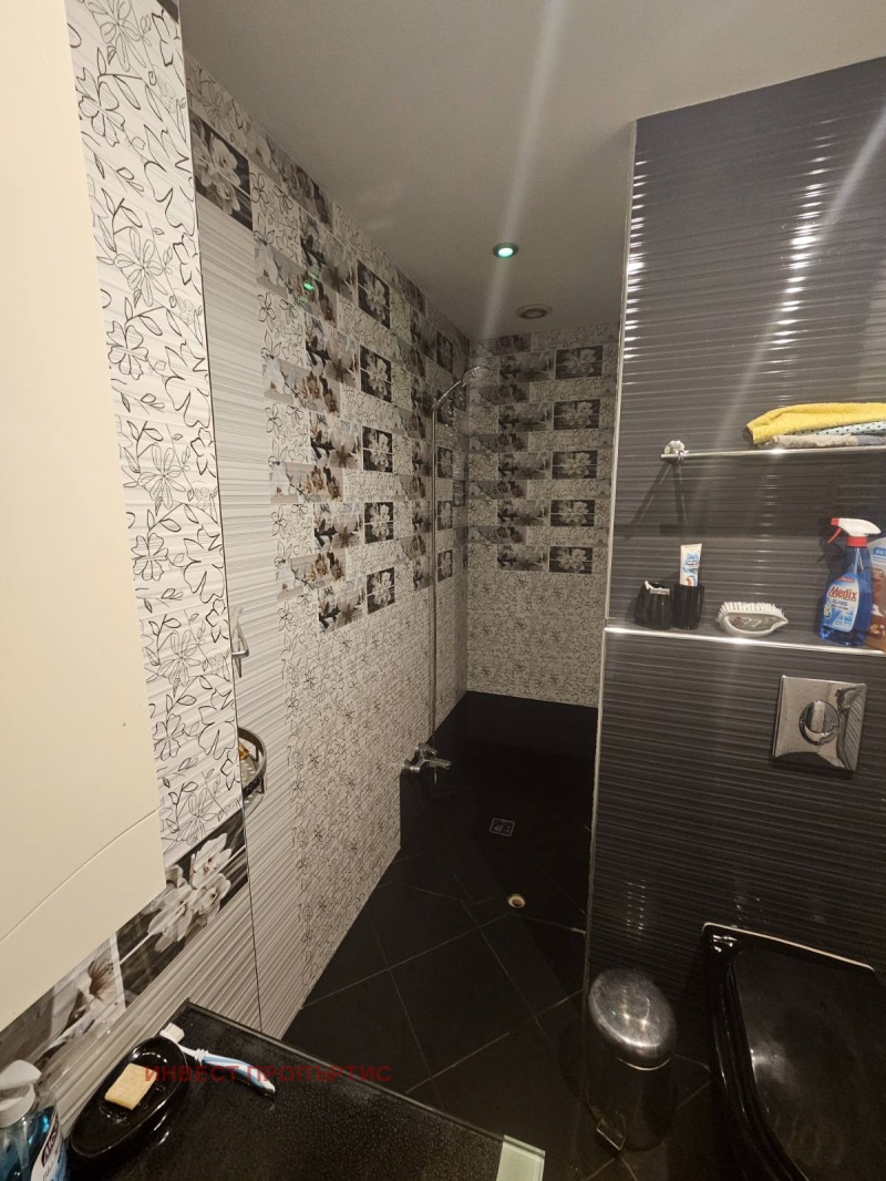 Продава 4-СТАЕН, гр. София, Център, снимка 8 - Апартаменти - 52881810