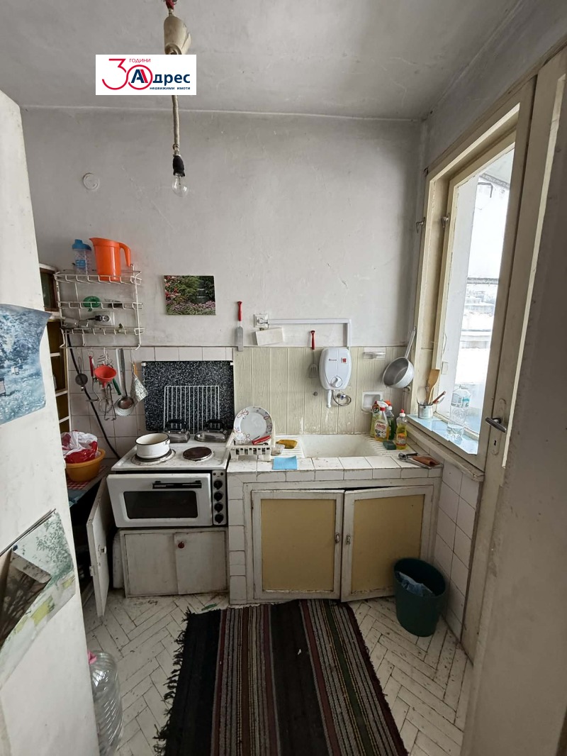 Продава ЕТАЖ ОТ КЪЩА, гр. Добрич, Свети Георги, снимка 4 - Етаж от къща - 53494078