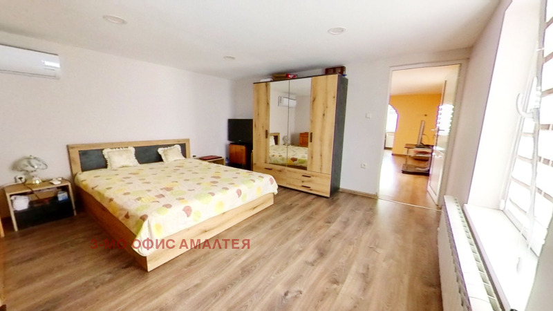 Till salu  Hus Sofia , Buhovo , 170 kvm | 98446776