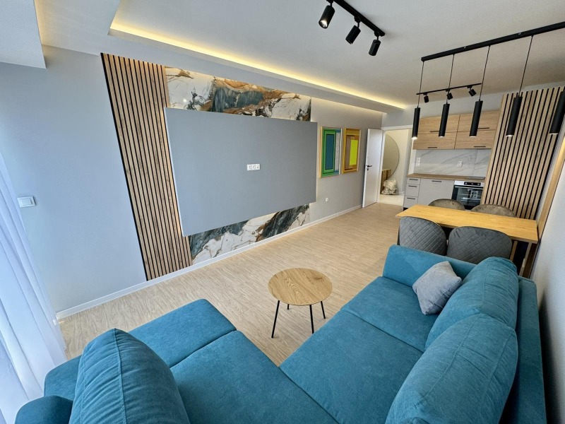 Продава  2-стаен град Пловдив , Гагарин , 73 кв.м | 90148686 - изображение [2]