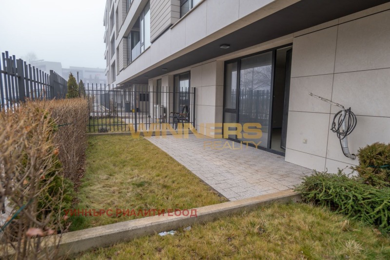 Продава 4-СТАЕН, гр. София, Младост 2