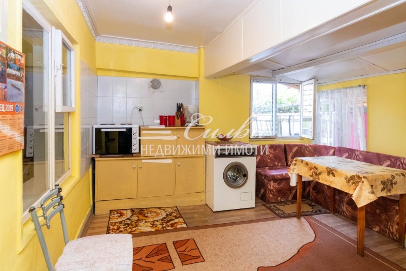 Продава  Къща град Шумен , Макак , 60 кв.м | 94629707