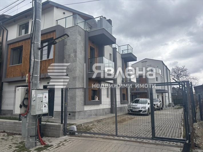 Продава КЪЩА, гр. София, Горубляне