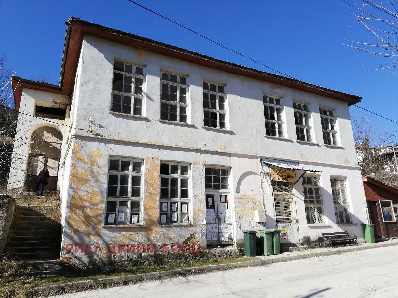 Продава  Хотел област Смолян , с. Дунево , 1411 кв.м | 61826493 - изображение [2]
