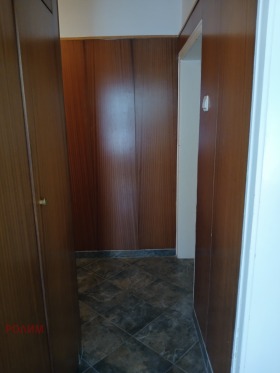 1 quarto Mladost, Gabrovo 1