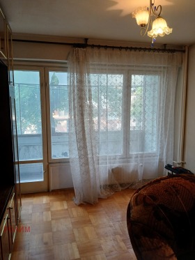 1 quarto Mladost, Gabrovo 13