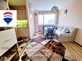 2 chambres Tri tchoutchoura - yug, Stara Zagora 2