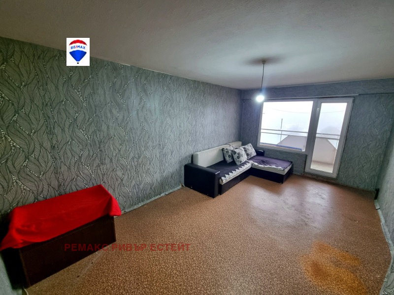 Продава 2-СТАЕН, гр. Русе, Чародейка - Север, снимка 2 - Апартаменти - 53188447