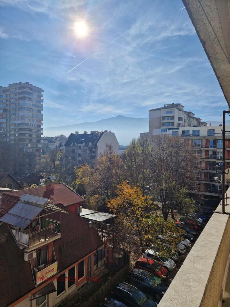 Продава 3-СТАЕН, град София, Красно село • 280000 € / 547632.40 лв. • 53878065 1