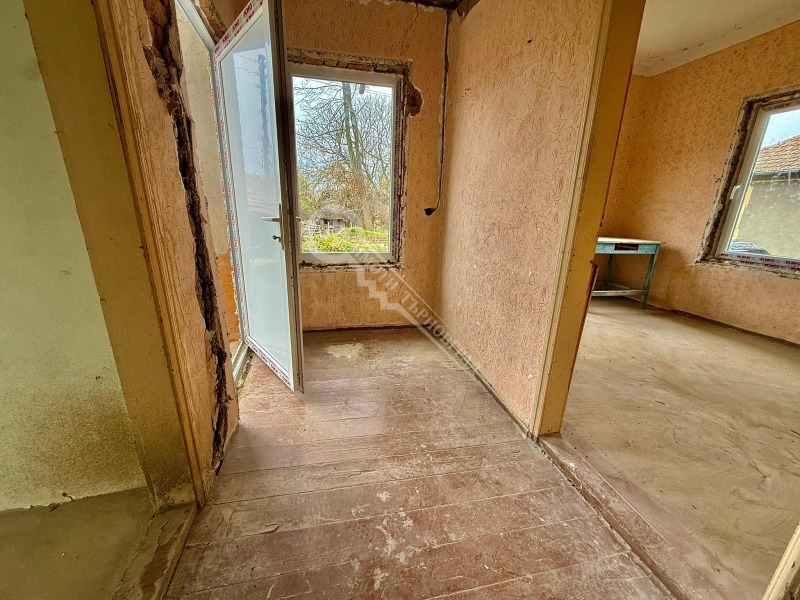 Продава КЪЩА, гр. Стражица, област Велико Търново, снимка 4 - Къщи - 49821583