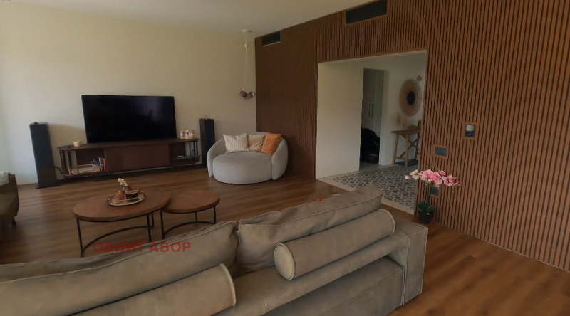 À vendre  Maison Sofia , Vladaya , 230 m² | 15590356