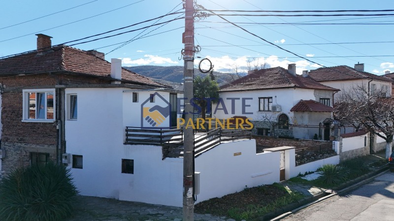 Продава КЪЩА, с. Първенец, област Пловдив, снимка 2 - Къщи - 52655888