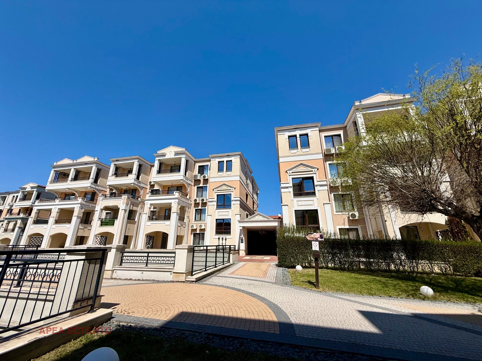 Продава 2-СТАЕН, гр. Созопол, област Бургас