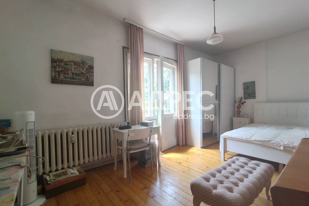 Продава МНОГОСТАЕН, гр. София, Оборище, снимка 5 - Апартаменти - 54912600