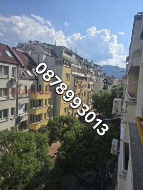 2 yatak odası Belite brezi, Sofia