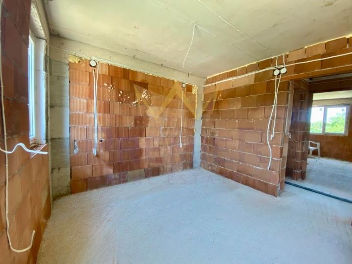 Продава 3-СТАЕН, гр. Варна, м-т Евксиноград, снимка 4 - Апартаменти - 55172543