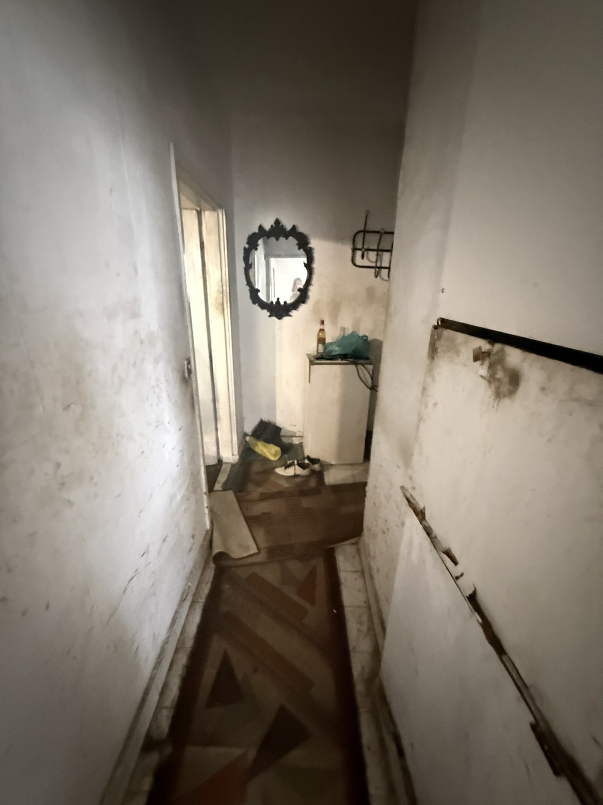 Продава 2-СТАЕН, гр. Варна, ХЕИ, снимка 2 - Апартаменти - 54299078