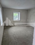 Продава КЪЩА, област Пазарджик, с. Капитан Димитриево • 60000 € / 117349.80 лв. • 54099200 4