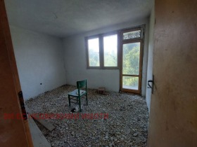 Haus Selishten dol, region Pernik 11