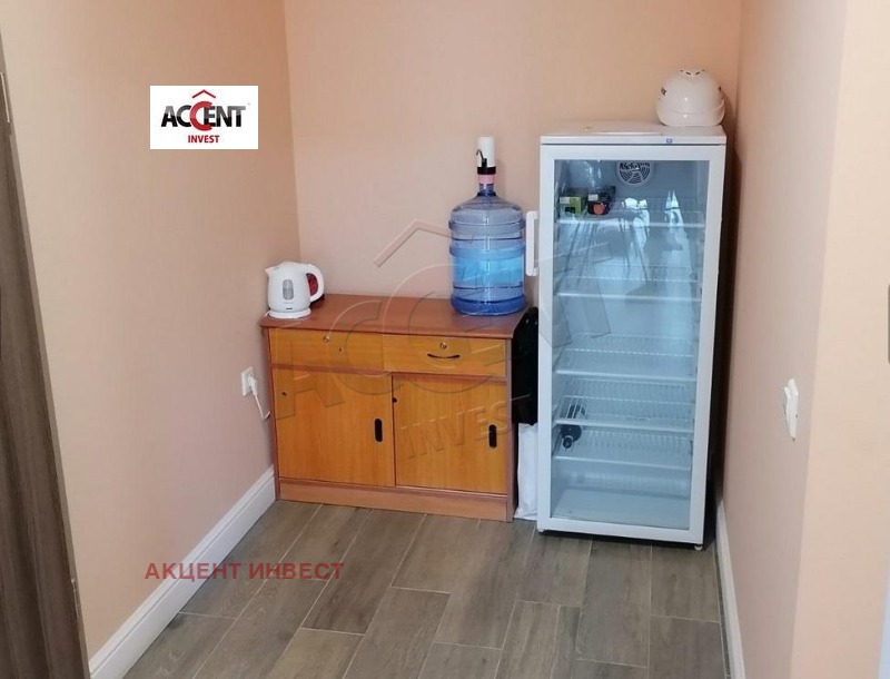 Продава  1-стаен град Варна , Бриз , 36 кв.м | 79852086 - изображение [3]